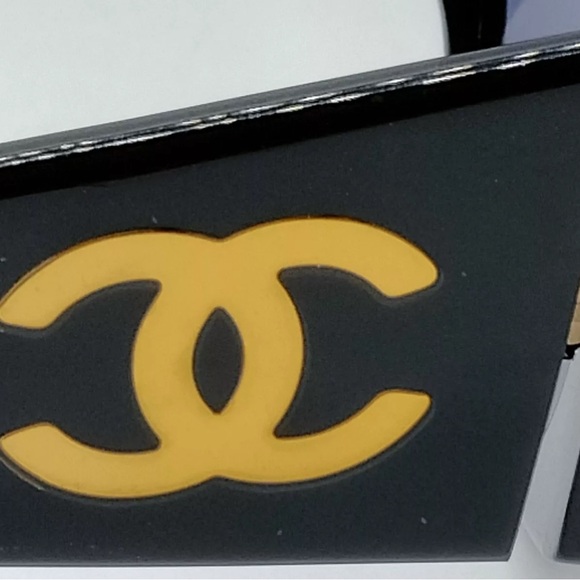Stunning Authentic Black Chanel Sunglasses - Picture 3 of 9